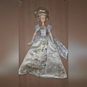 Cinderella Disney Doll No Shoes Used
